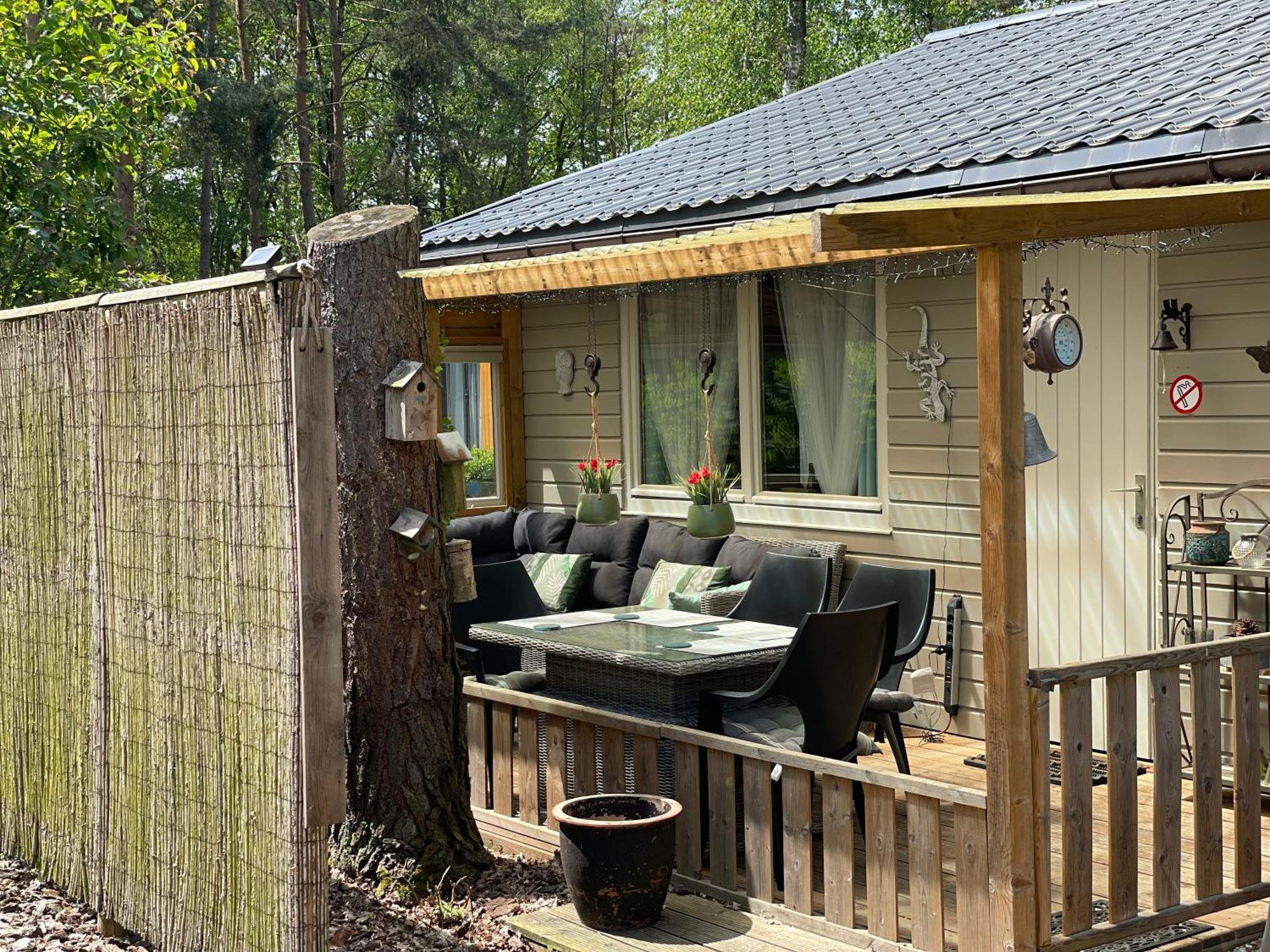 Chalet Sint-Hubertus Zutendaal Ngoại thất bức ảnh