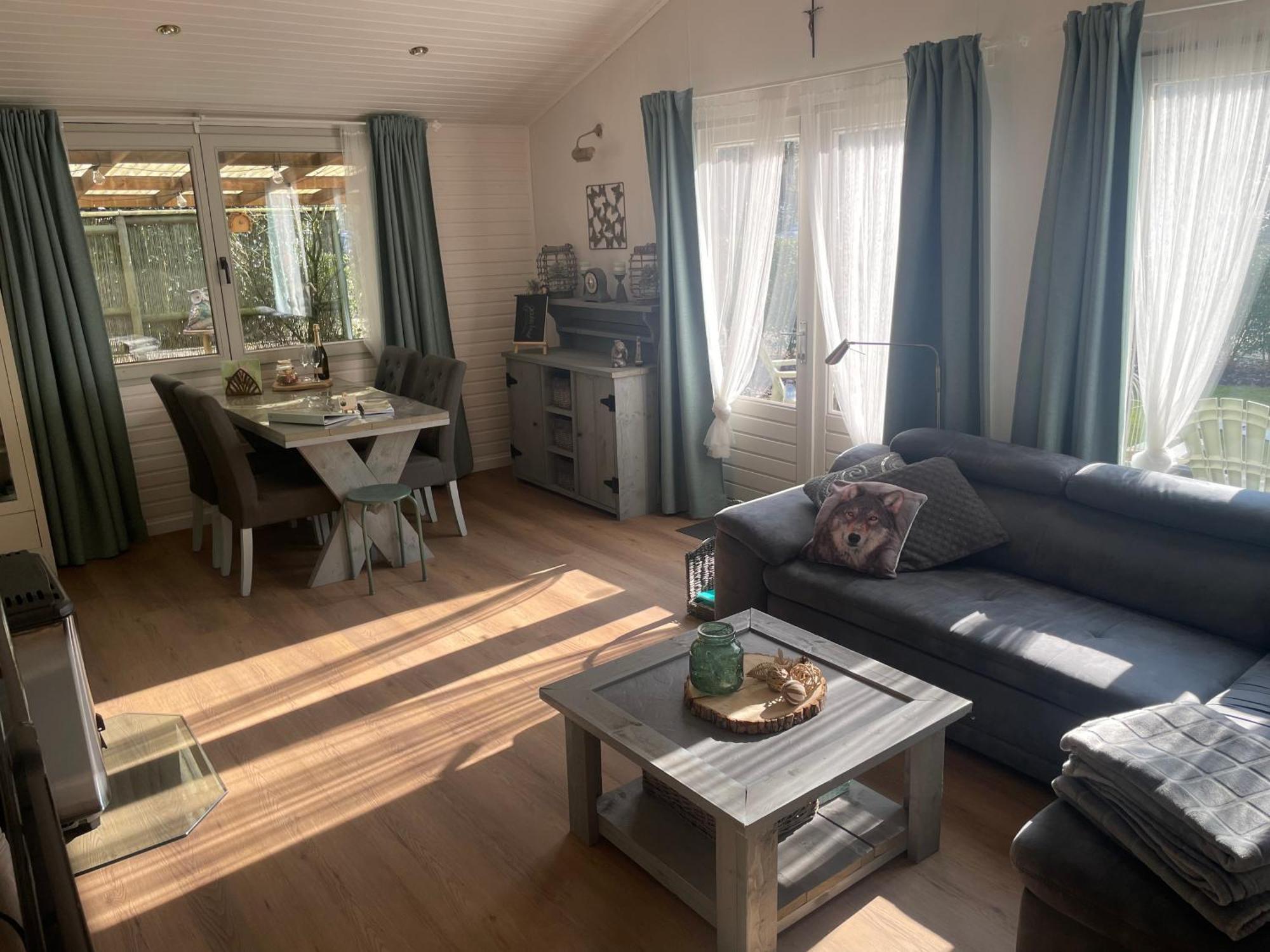 Chalet Sint-Hubertus Zutendaal Ngoại thất bức ảnh
